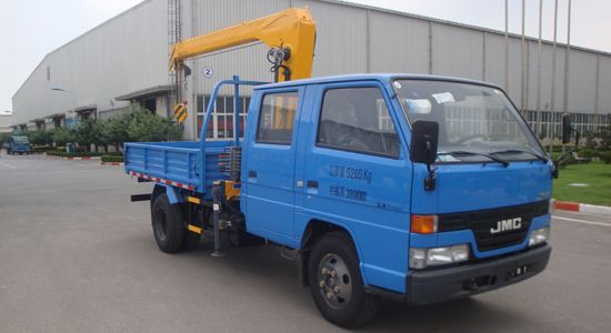 江鈴雙排隨車(chē)起重運輸車(chē)