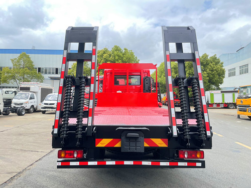 �|�L(f��ng)�Θ�12���ڙCƽ��܇(ch��)