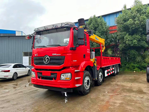 陜汽重卡徐工14噸隨車(chē)吊運輸車(chē)